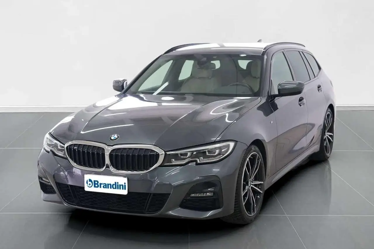 Photo 1 : Bmw Serie 3 2021 Hybrid