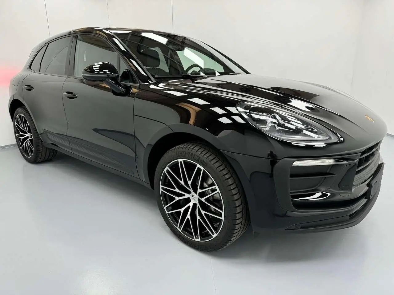 Photo 1 : Porsche Macan 2024 Essence