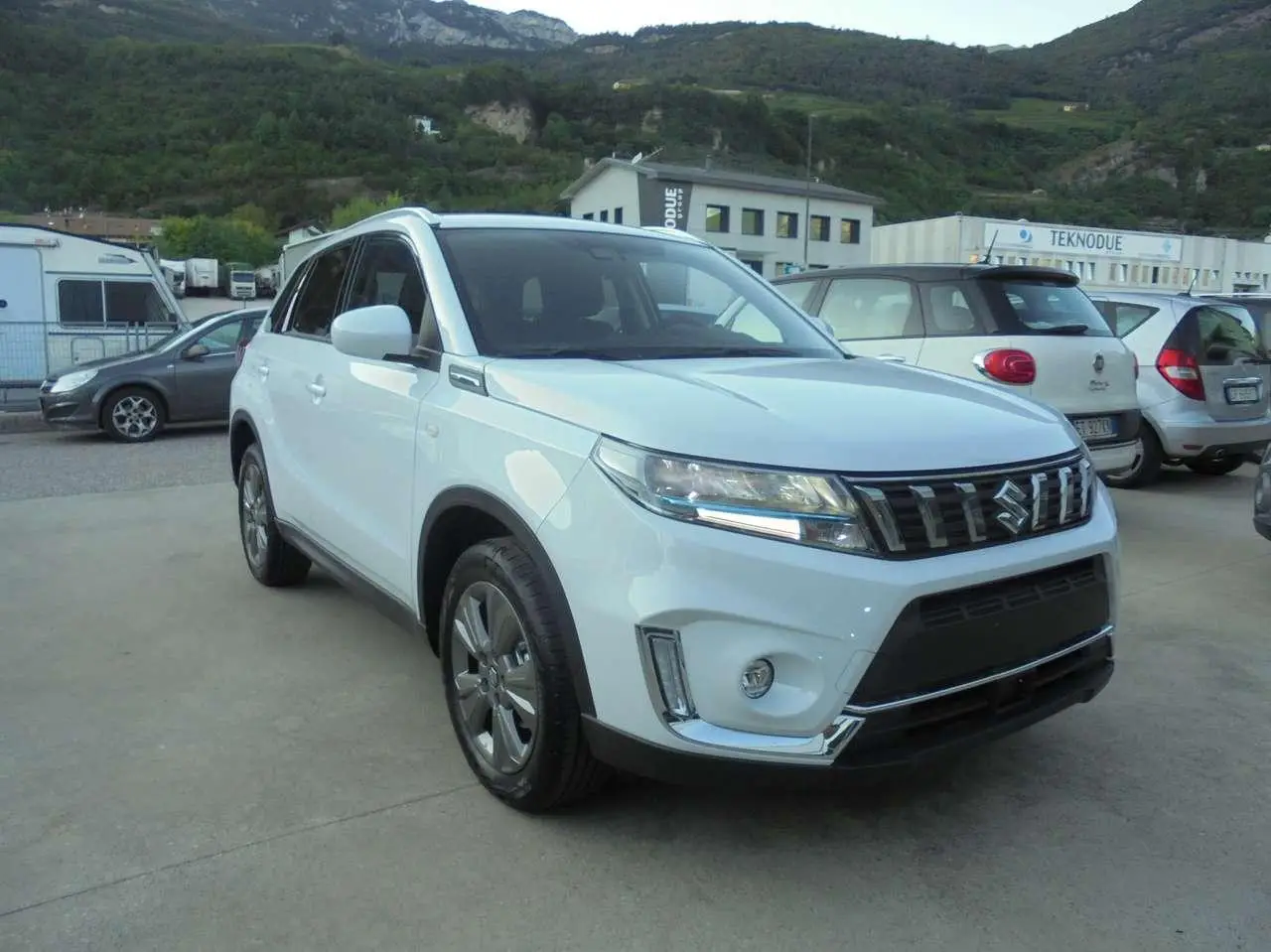 Photo 1 : Suzuki Vitara 2024 Hybrid