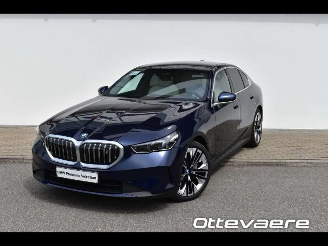 Photo 1 : Bmw I5 2023 Électrique