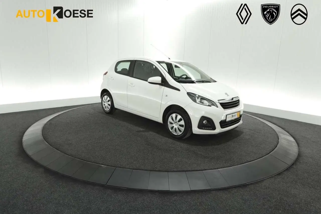 Photo 1 : Peugeot 108 2020 Essence