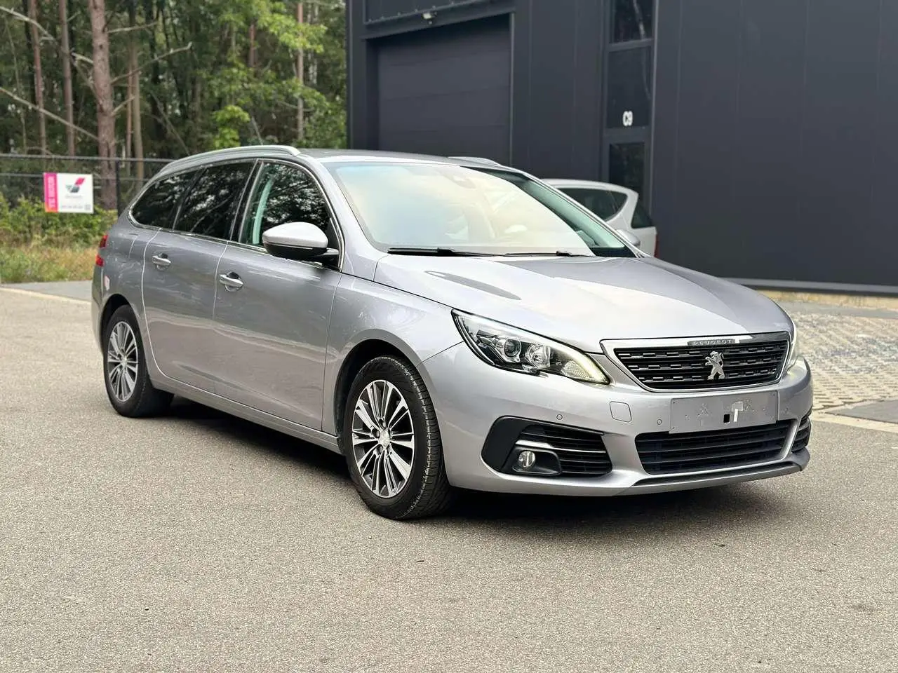 Photo 1 : Peugeot 308 2020 Diesel