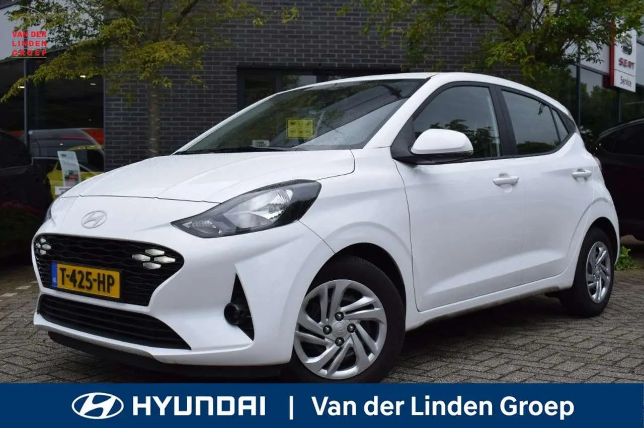 Photo 1 : Hyundai I10 2023 Petrol