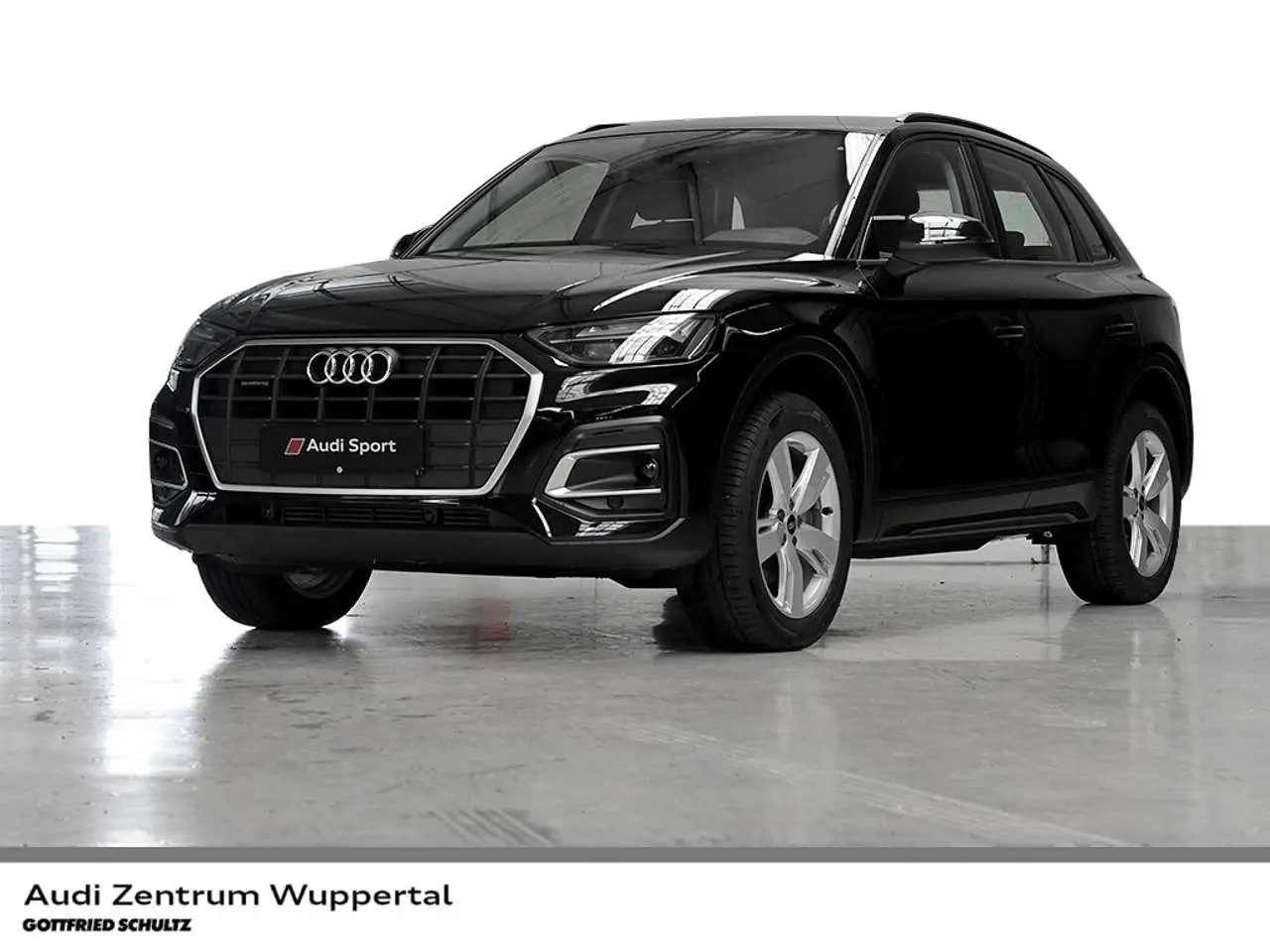 Photo 1 : Audi Q5 2024 Essence