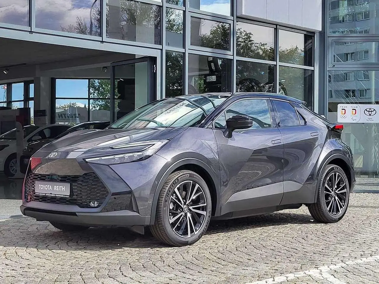 Photo 1 : Toyota C-hr 2024 Hybrid