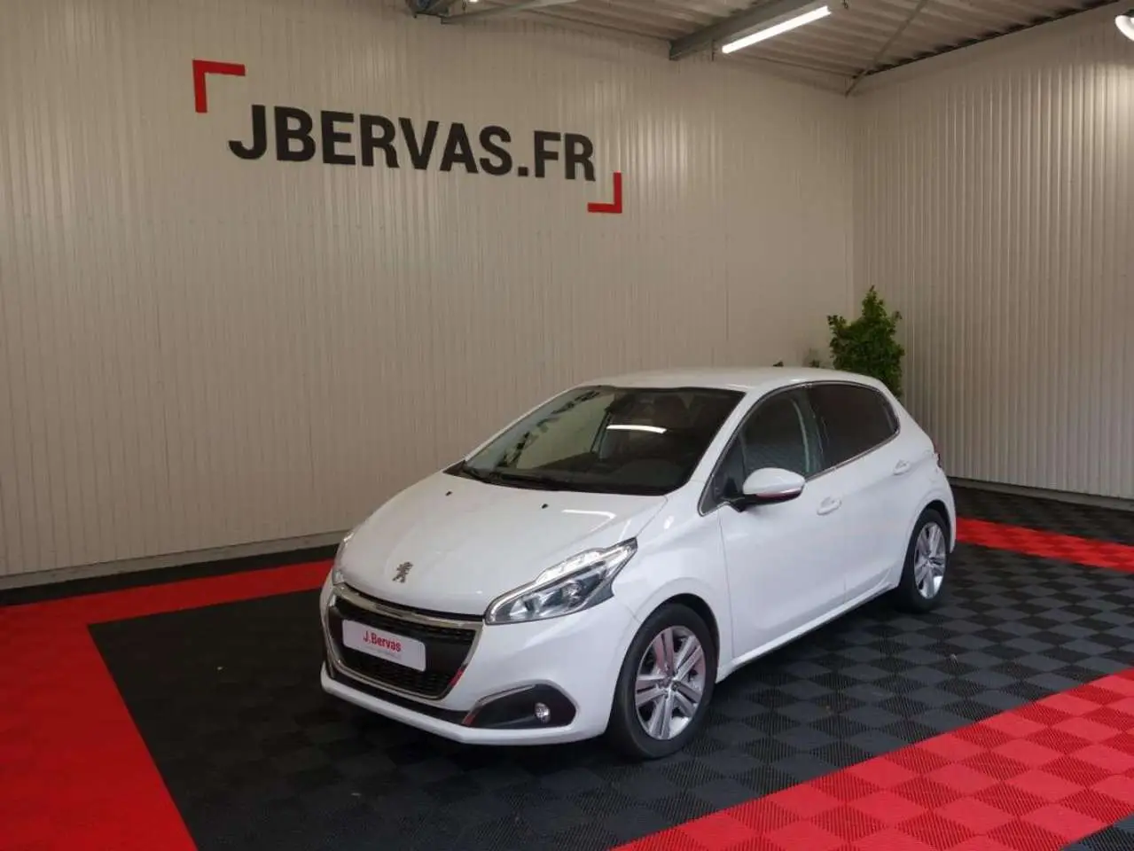 Photo 1 : Peugeot 208 2019 Diesel