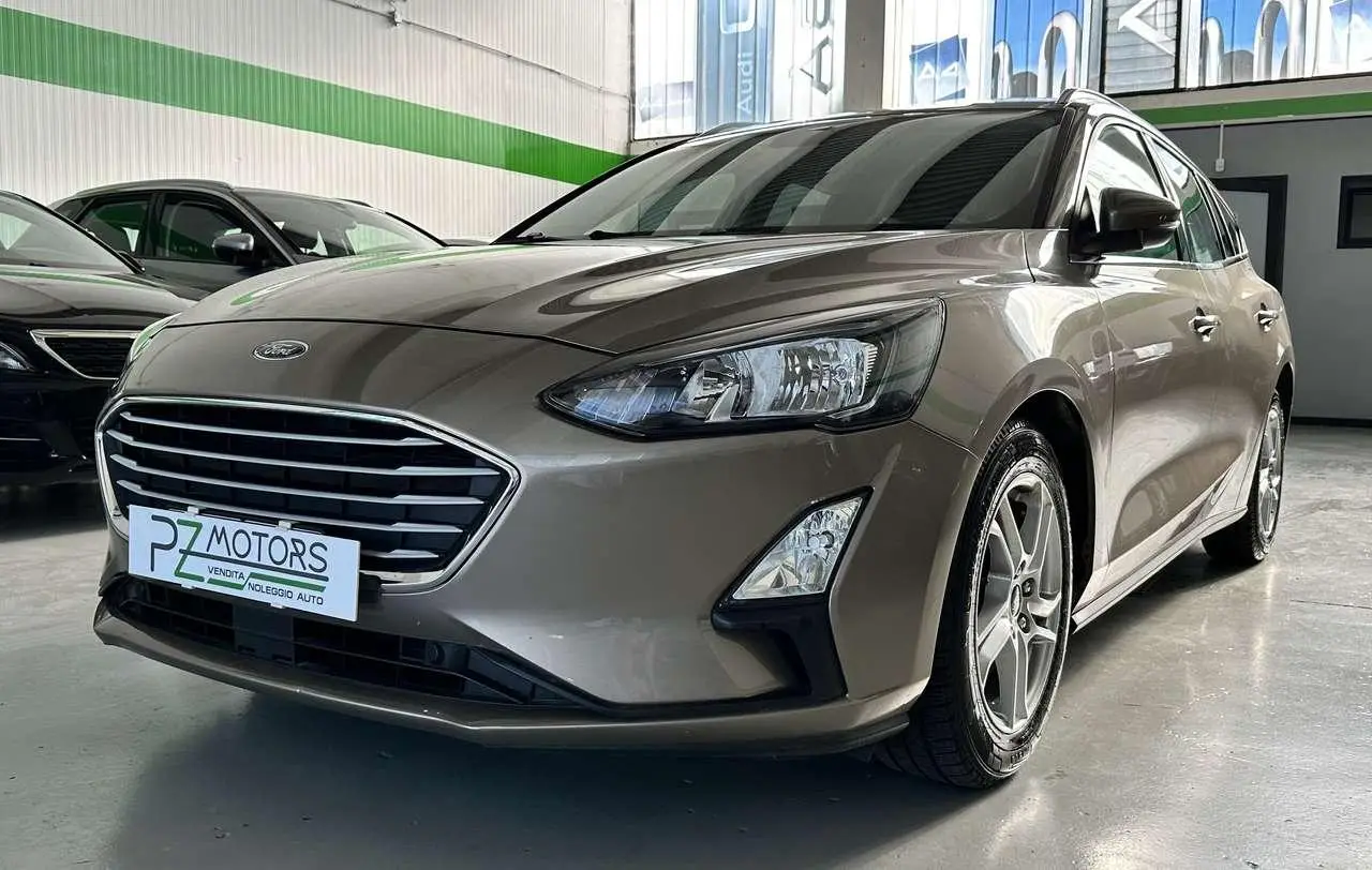 Photo 1 : Ford Focus 2019 Diesel