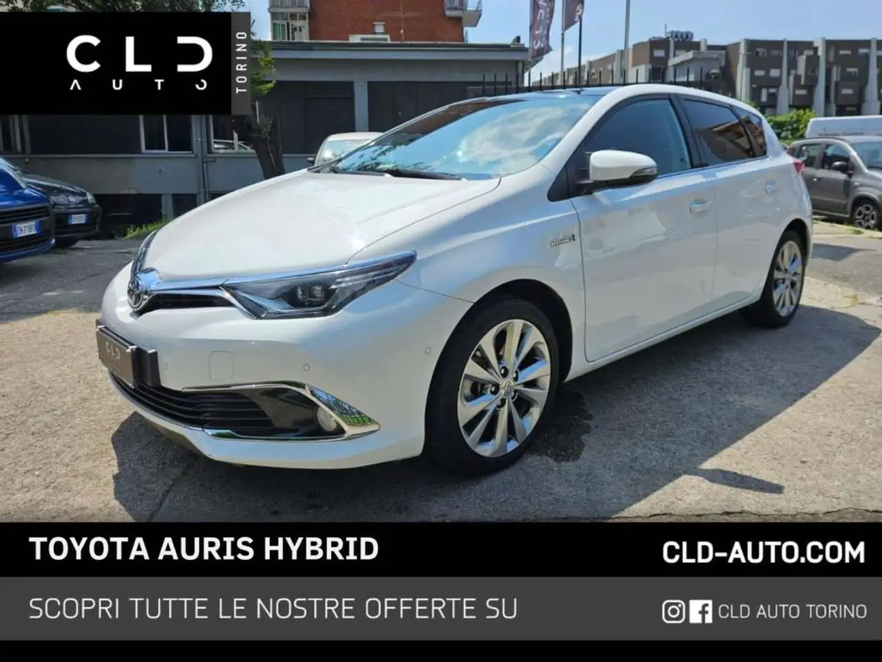 Photo 1 : Toyota Auris 2015 Hybrid