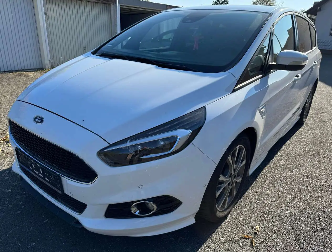 Photo 1 : Ford S-max 2019 Petrol