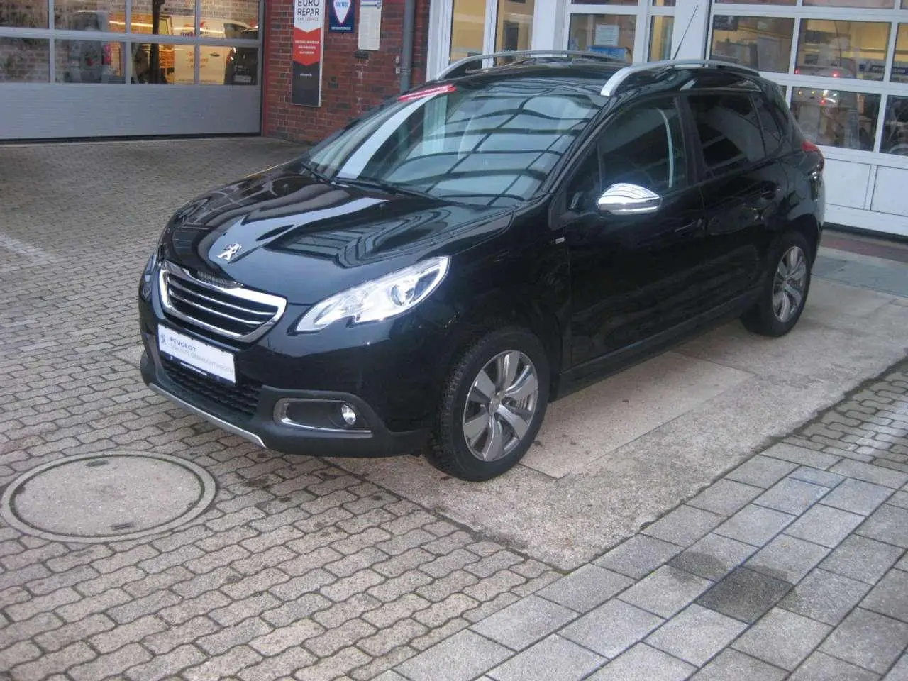 Photo 1 : Peugeot 2008 2016 Petrol