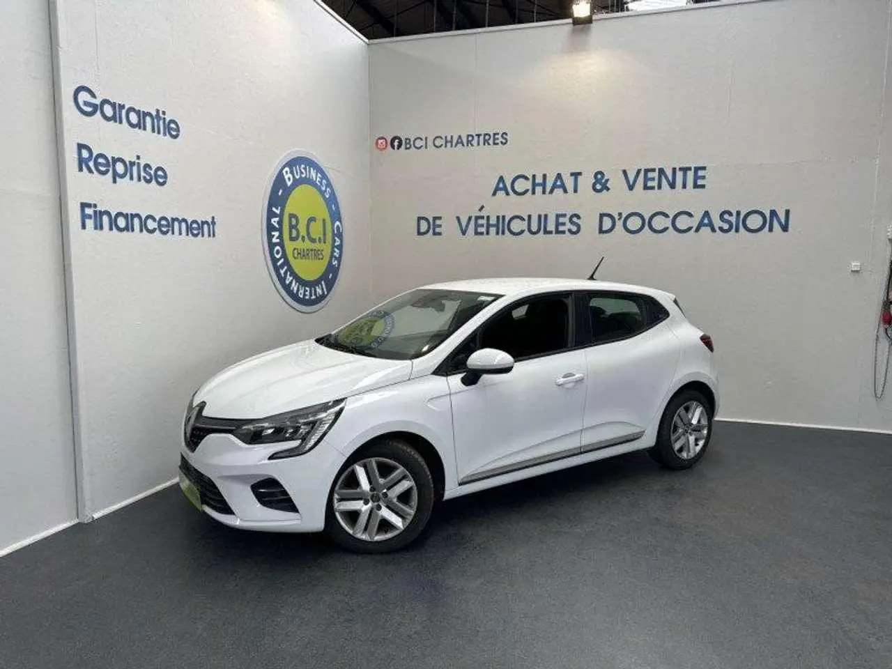 Photo 1 : Renault Clio 2021 Essence