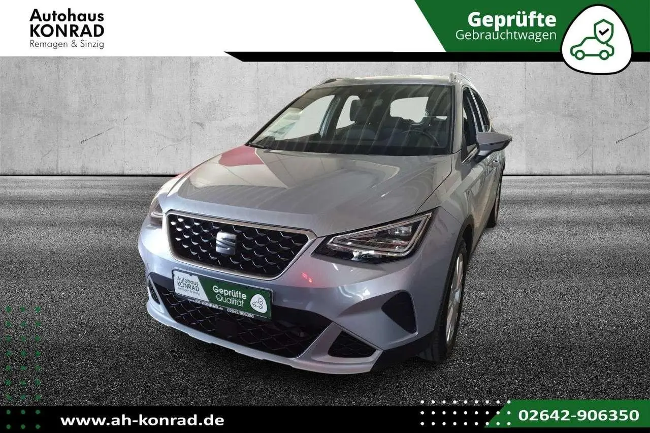 Photo 1 : Seat Arona 2022 Essence