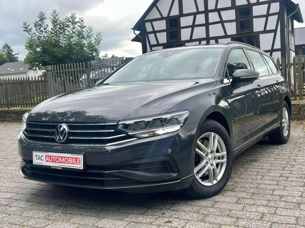 Photo 1 : Volkswagen Passat 2021 Diesel