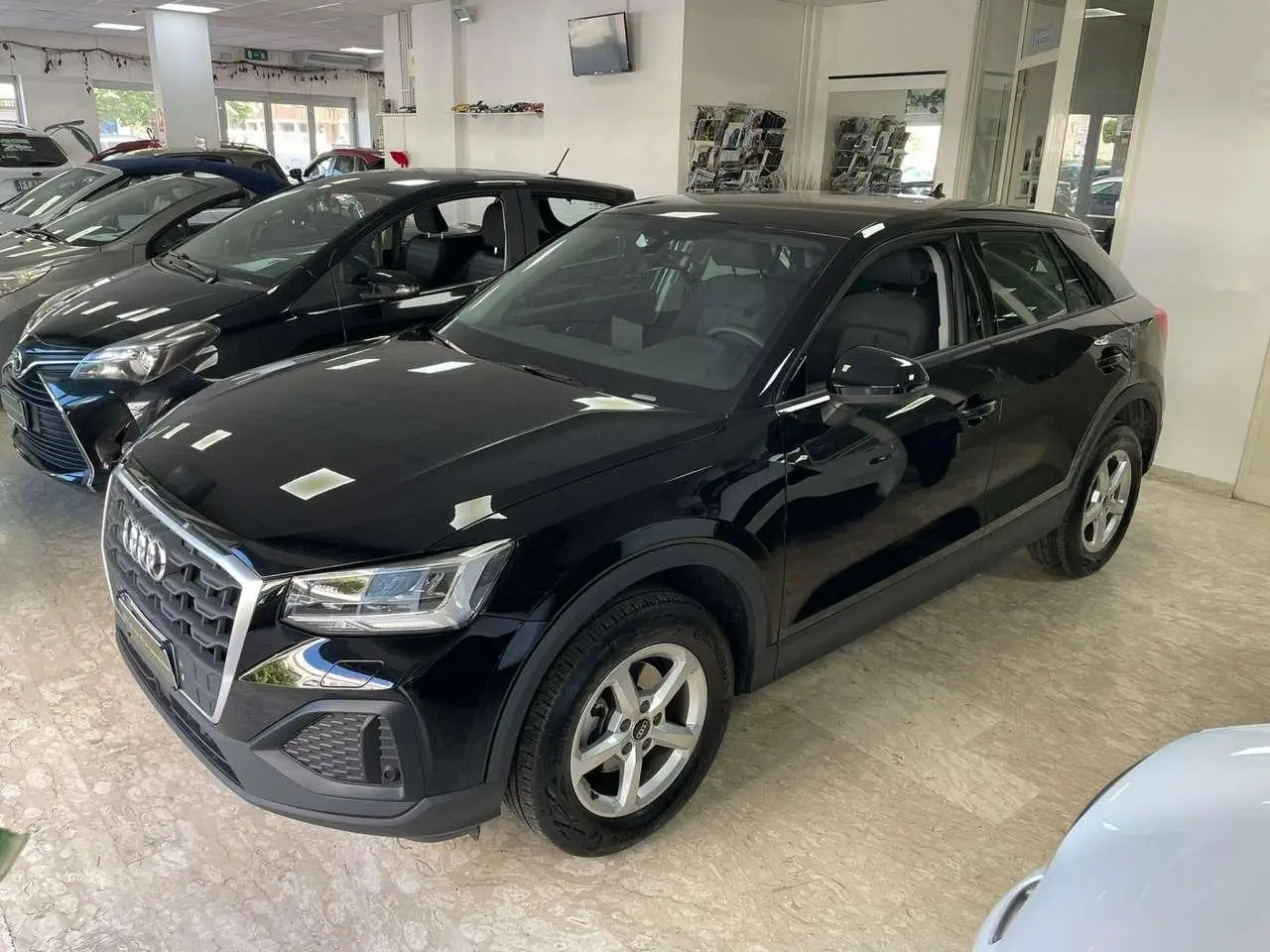 Photo 1 : Audi Q2 2023 Petrol