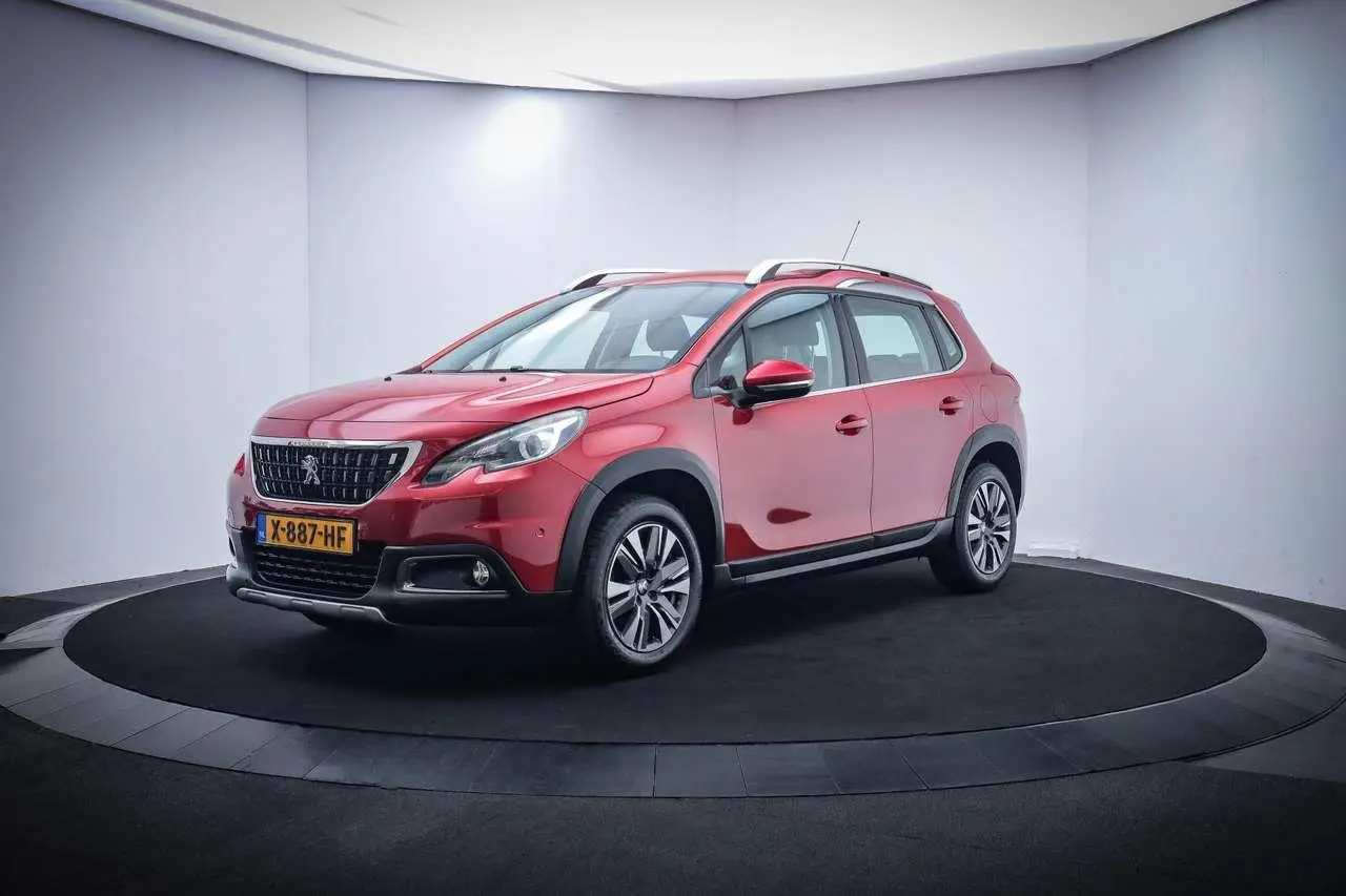 Photo 1 : Peugeot 2008 2016 Essence