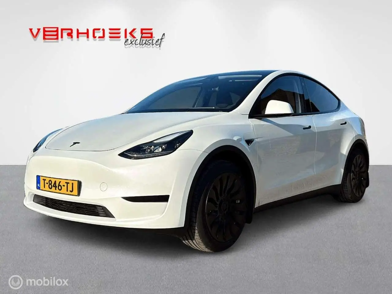 Photo 1 : Tesla Model Y 2023 Electric