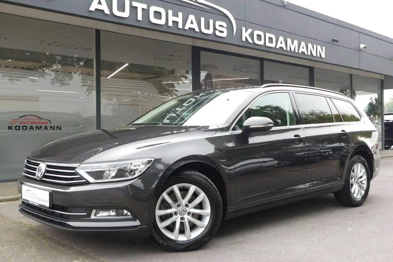 Photo 1 : Volkswagen Passat 2019 Diesel