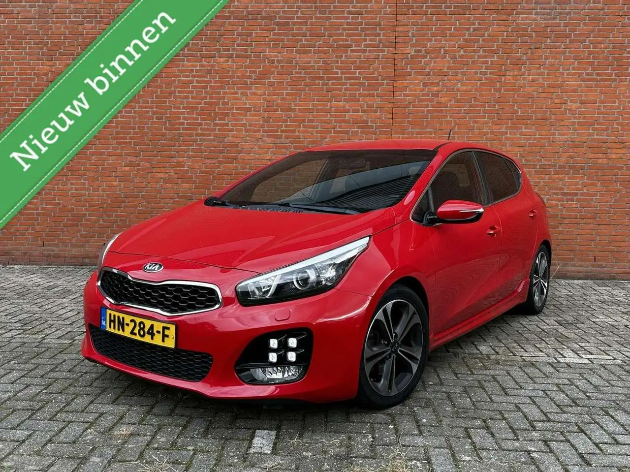 Photo 1 : Kia Ceed 2016 Petrol