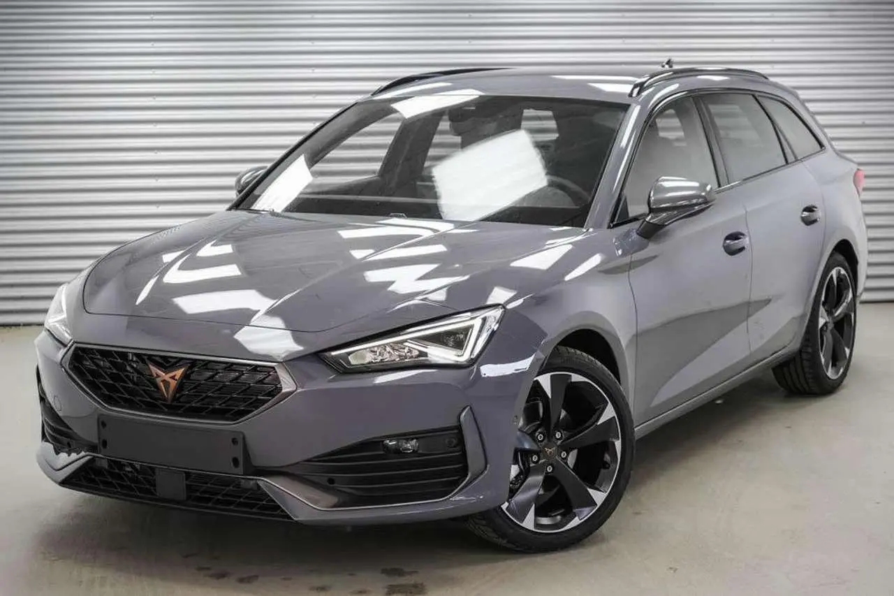 Photo 1 : Cupra Leon 2024 Essence