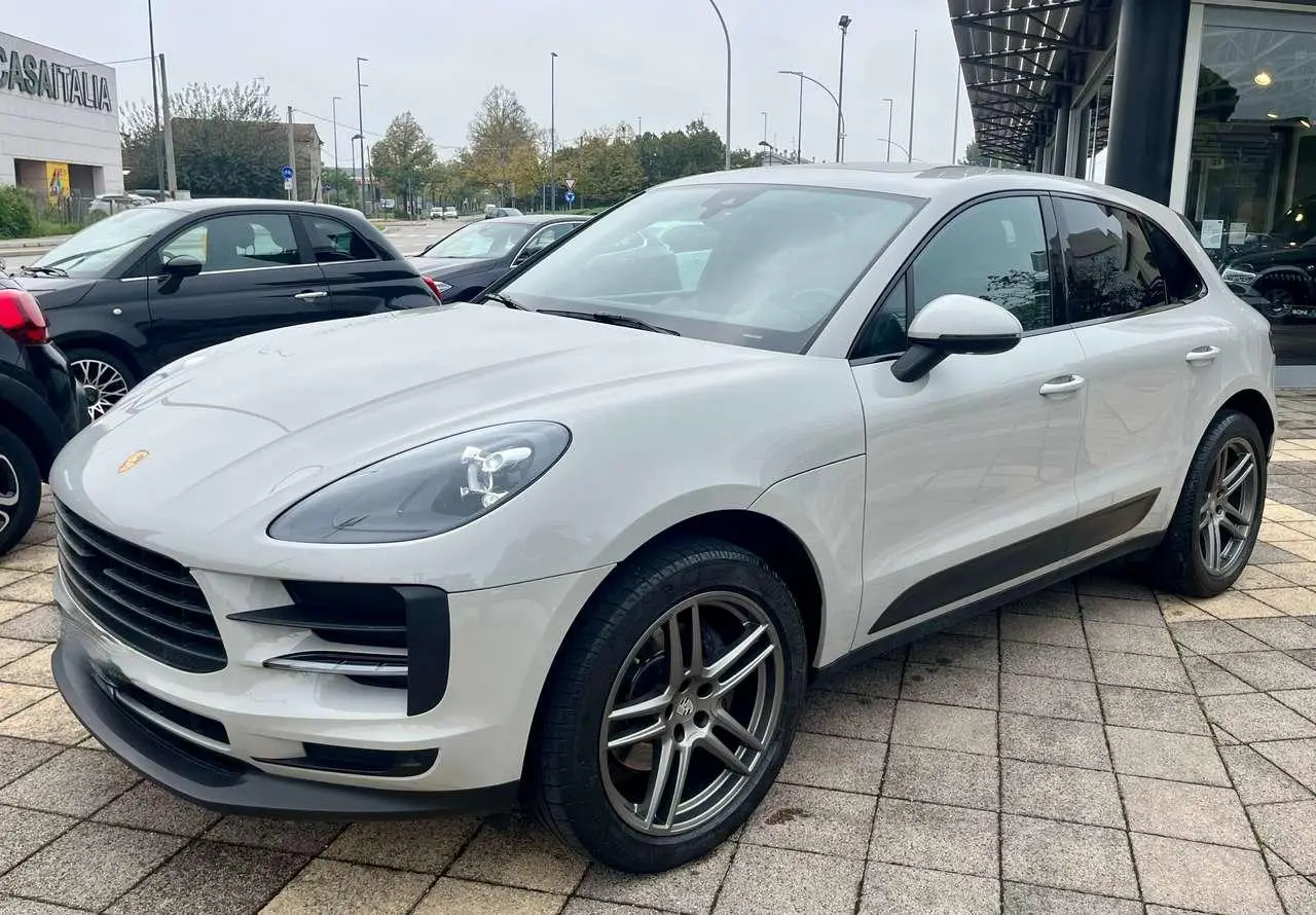 Photo 1 : Porsche Macan 2020 Petrol