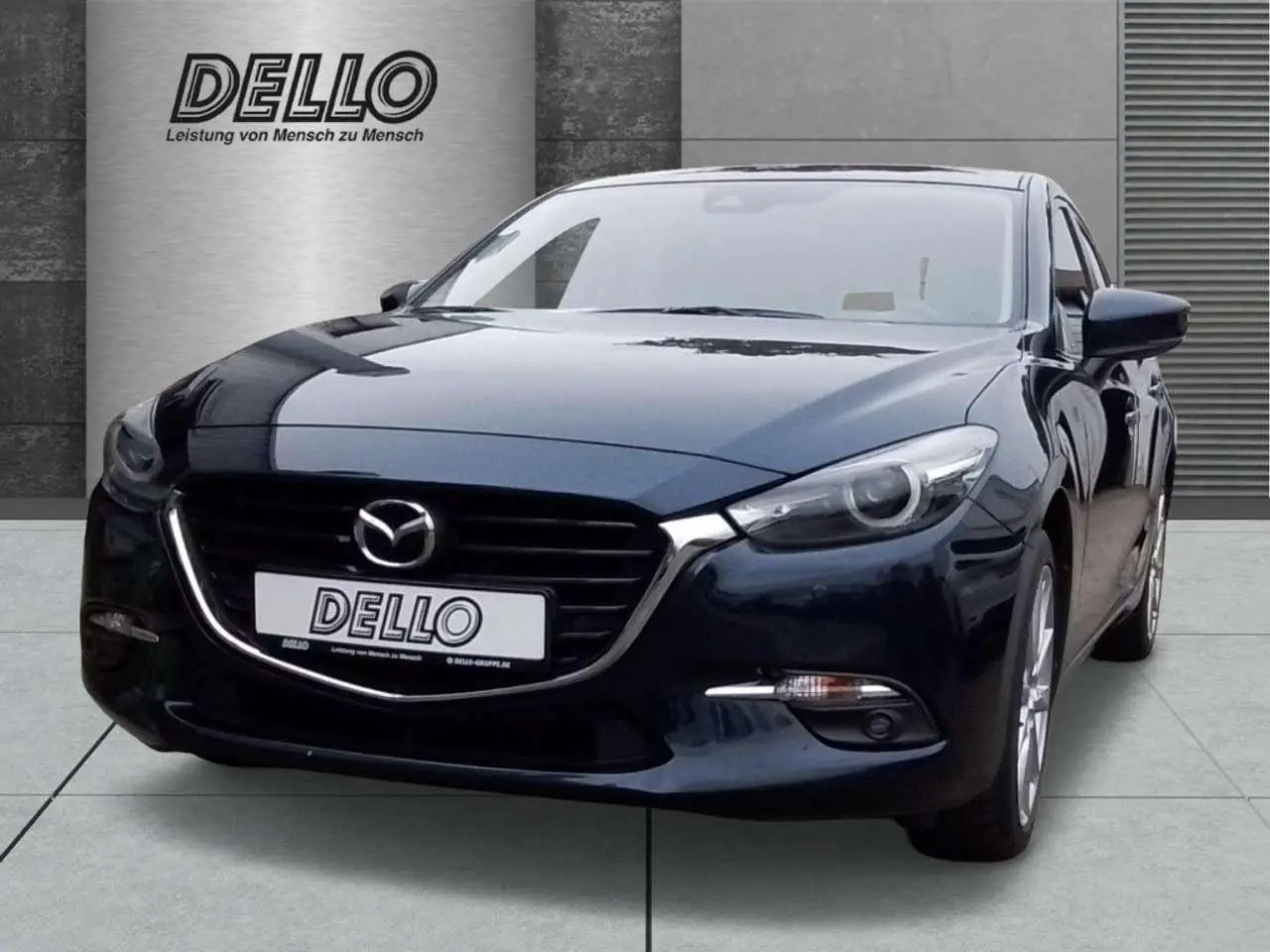 Photo 1 : Mazda 3 2018 Petrol