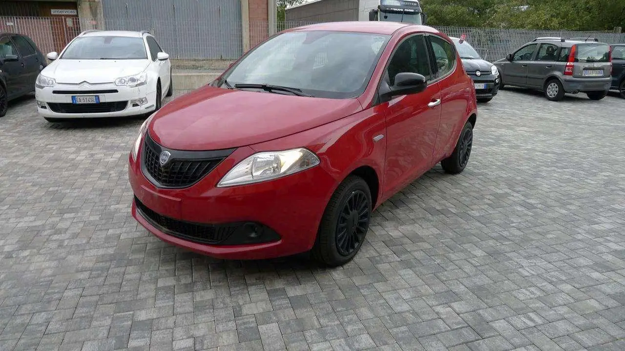 Photo 1 : Lancia Ypsilon 2023 Hybride