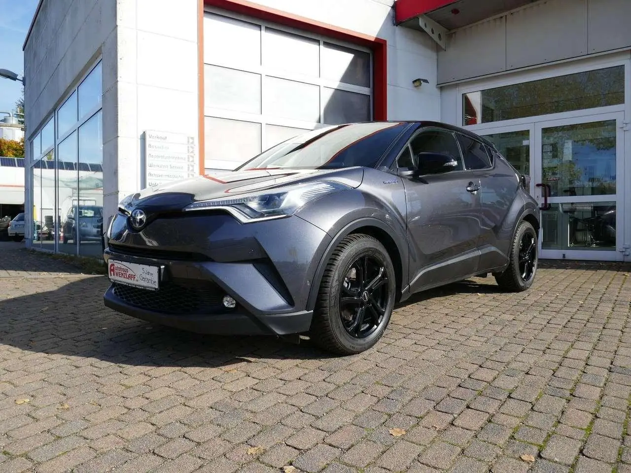 Photo 1 : Toyota C-hr 2017 Hybride