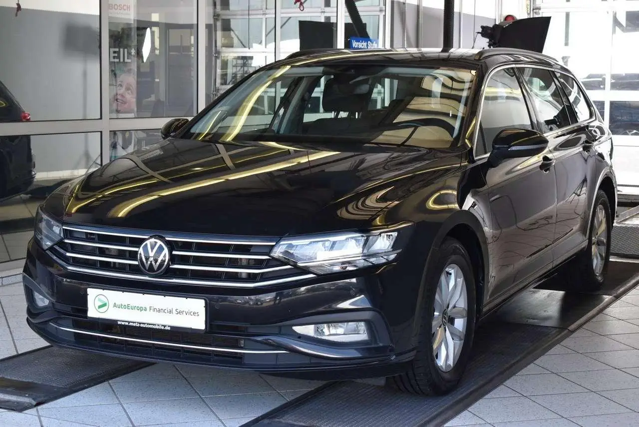 Photo 1 : Volkswagen Passat 2021 Diesel