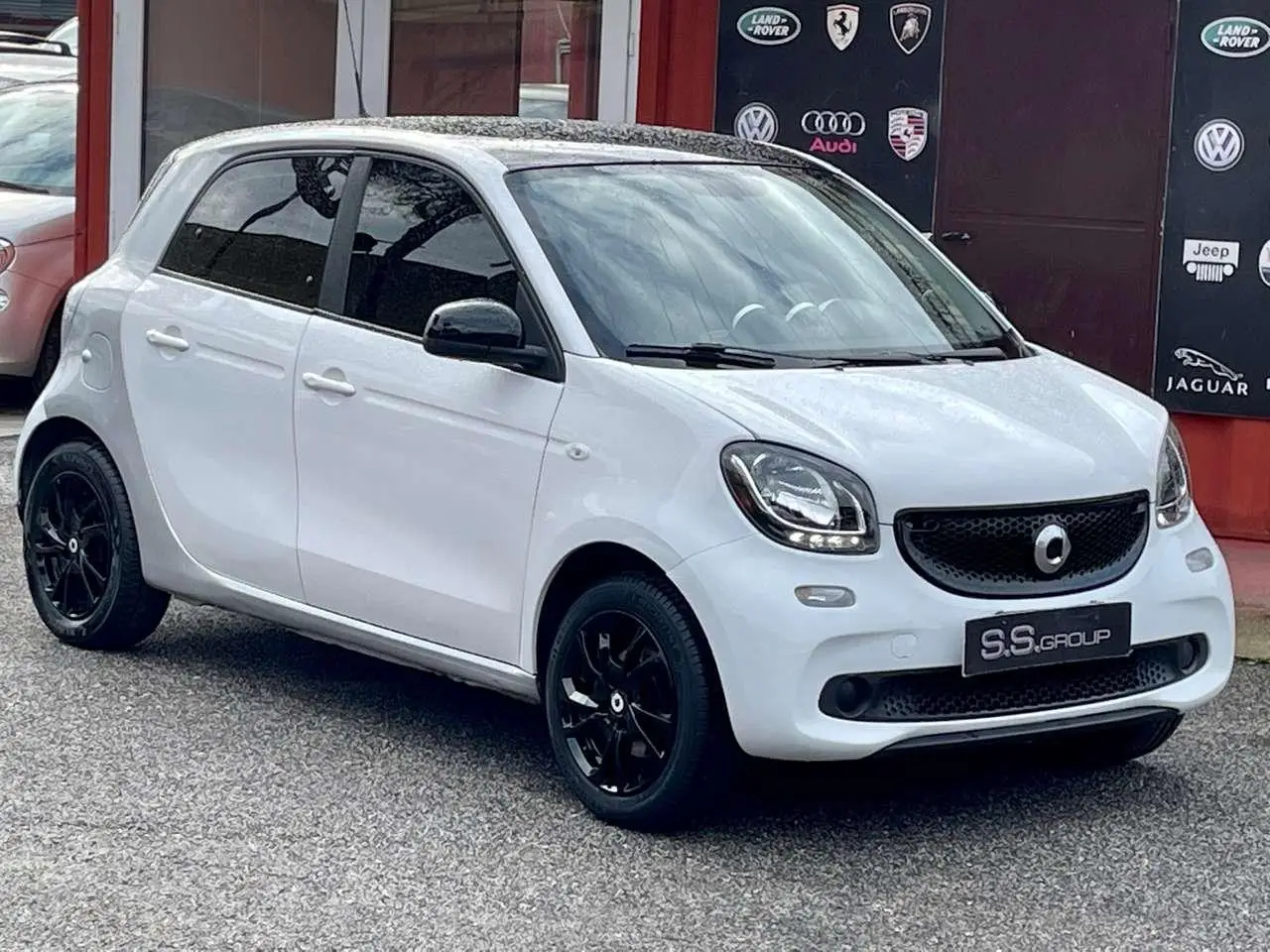 Photo 1 : Smart Forfour 2018 Essence