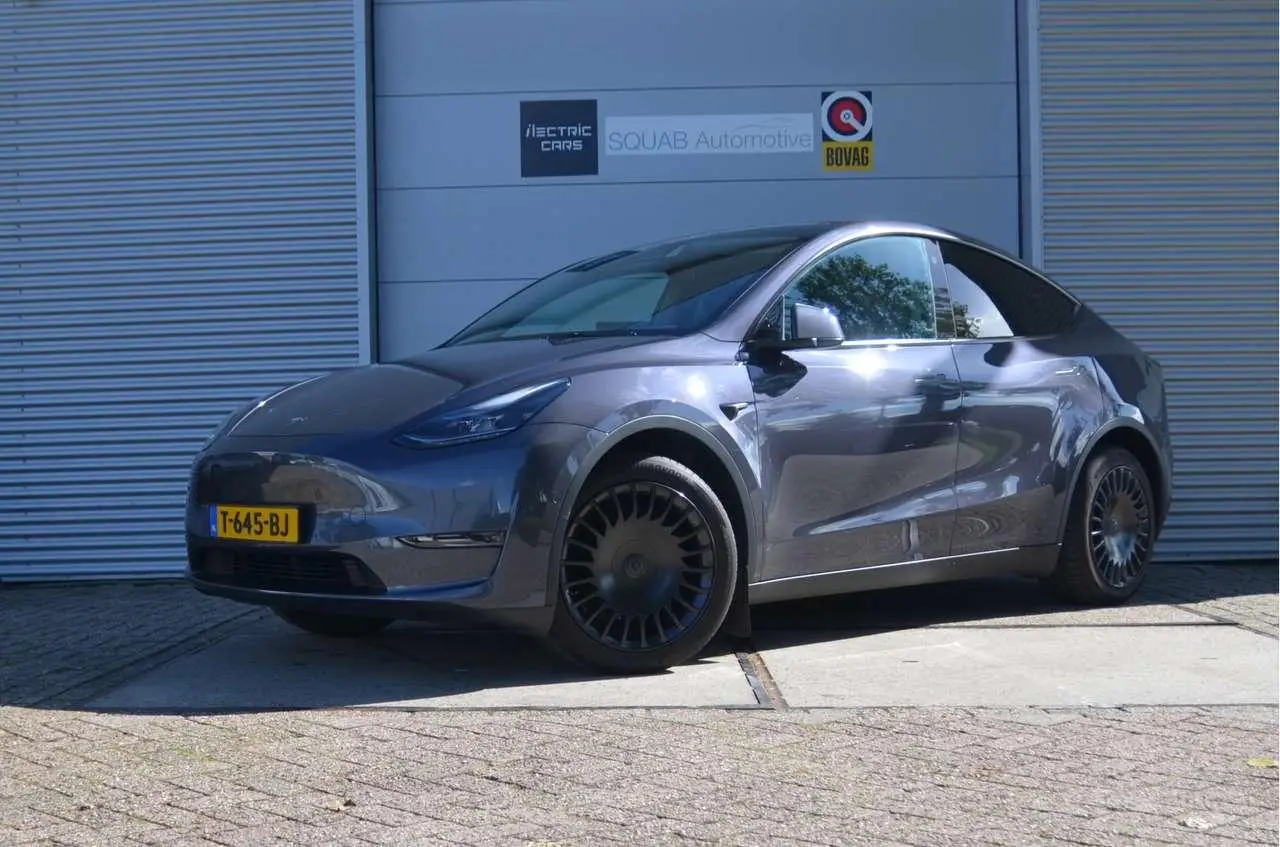 Photo 1 : Tesla Model Y 2022 Électrique