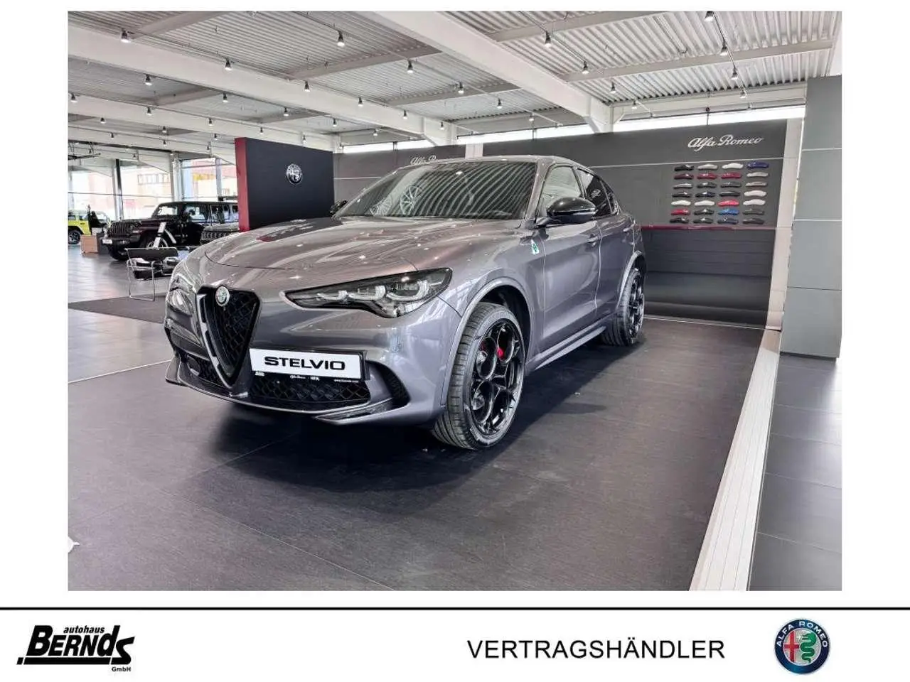 Photo 1 : Alfa Romeo Stelvio 2024 Essence