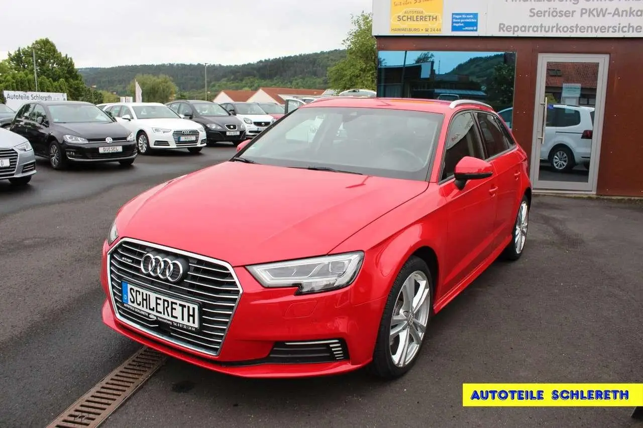 Photo 1 : Audi A3 2020 Hybride