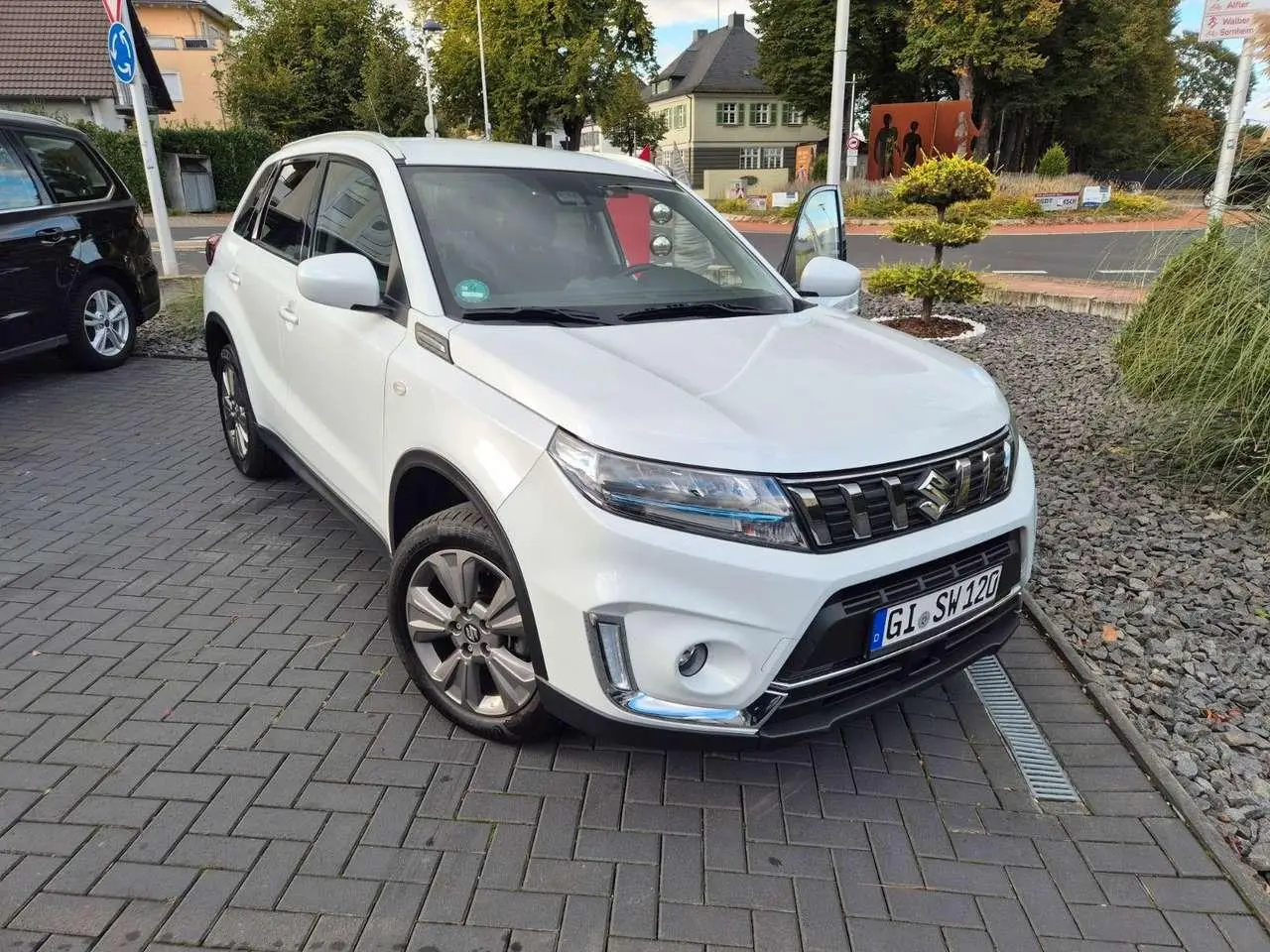 Photo 1 : Suzuki Vitara 2022 Petrol