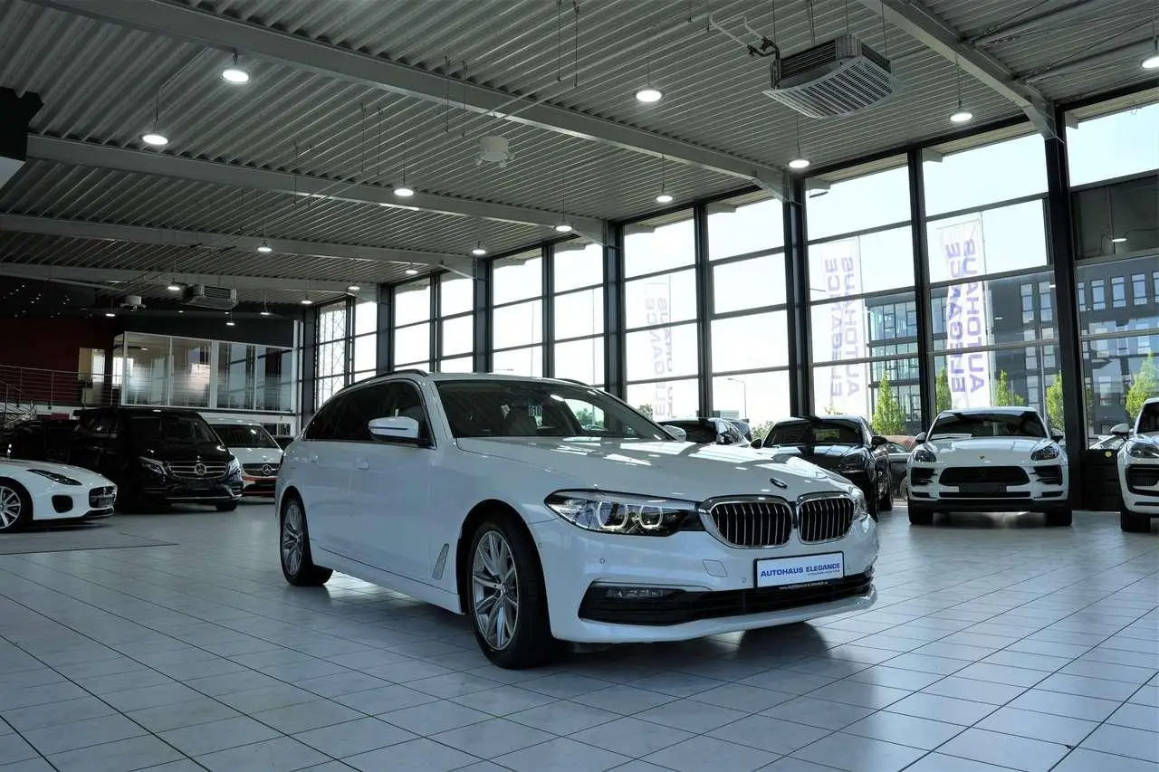 Photo 1 : Bmw Serie 5 2019 Diesel