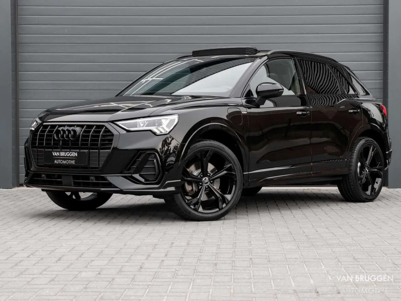 Photo 1 : Audi Q3 2021 Hybride