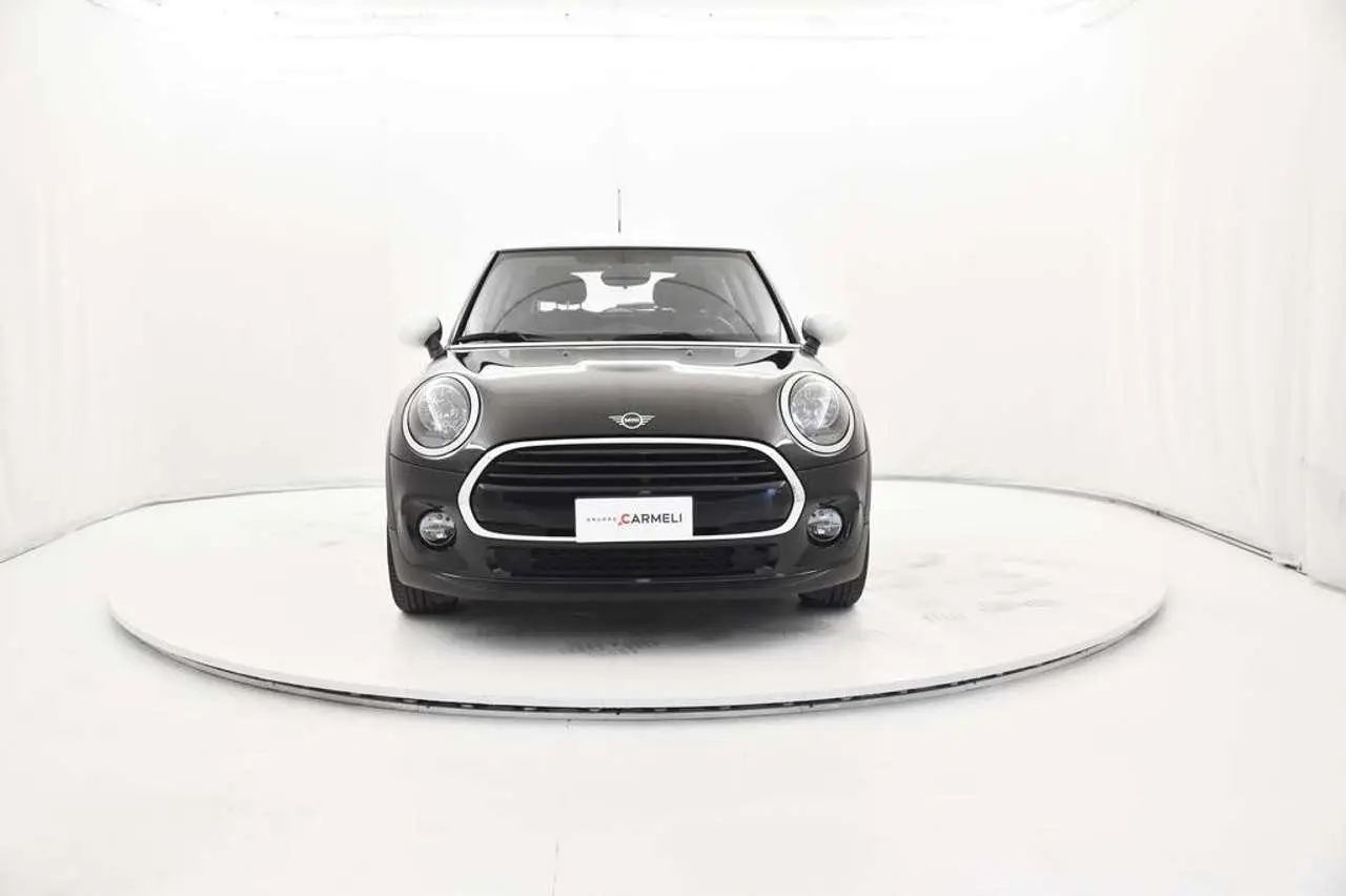 Photo 1 : Mini Cooper 2019 Diesel