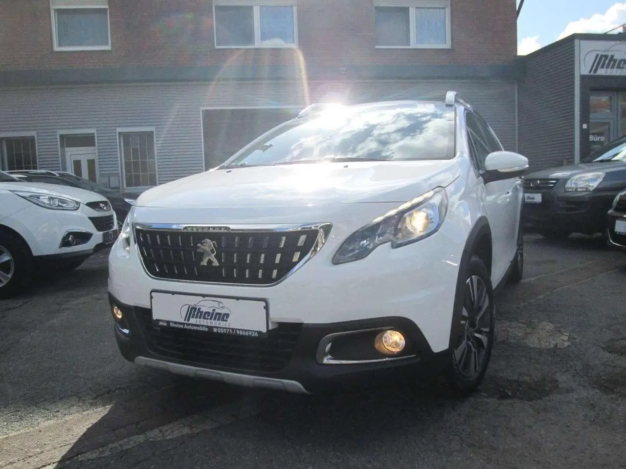 Photo 1 : Peugeot 2008 2017 Petrol