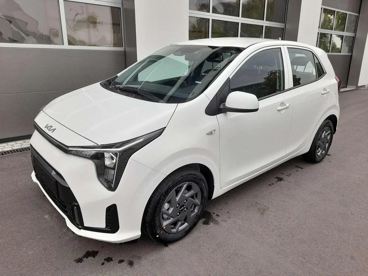 Photo 1 : Kia Picanto 2024 Petrol