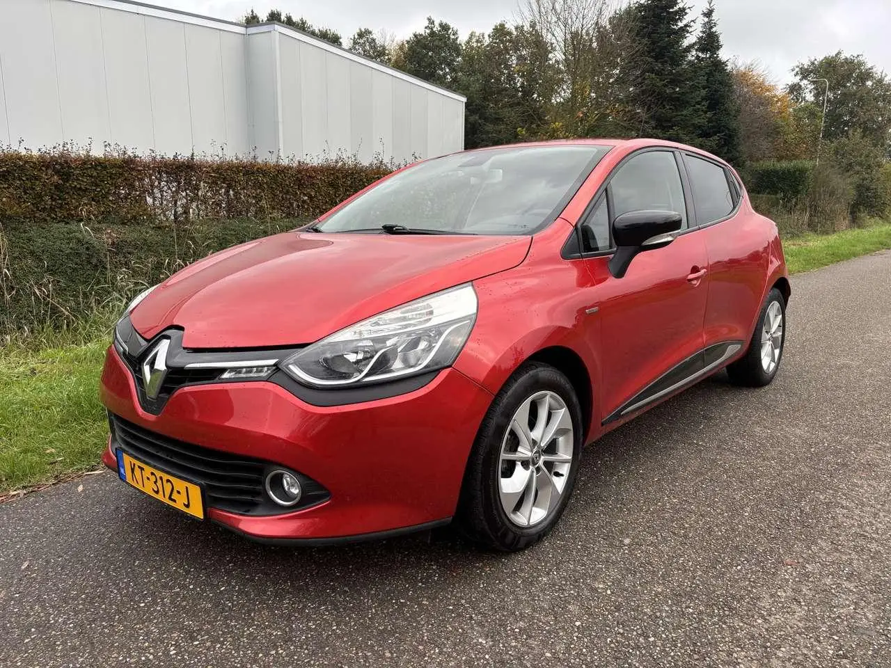 Photo 1 : Renault Clio 2015 Petrol