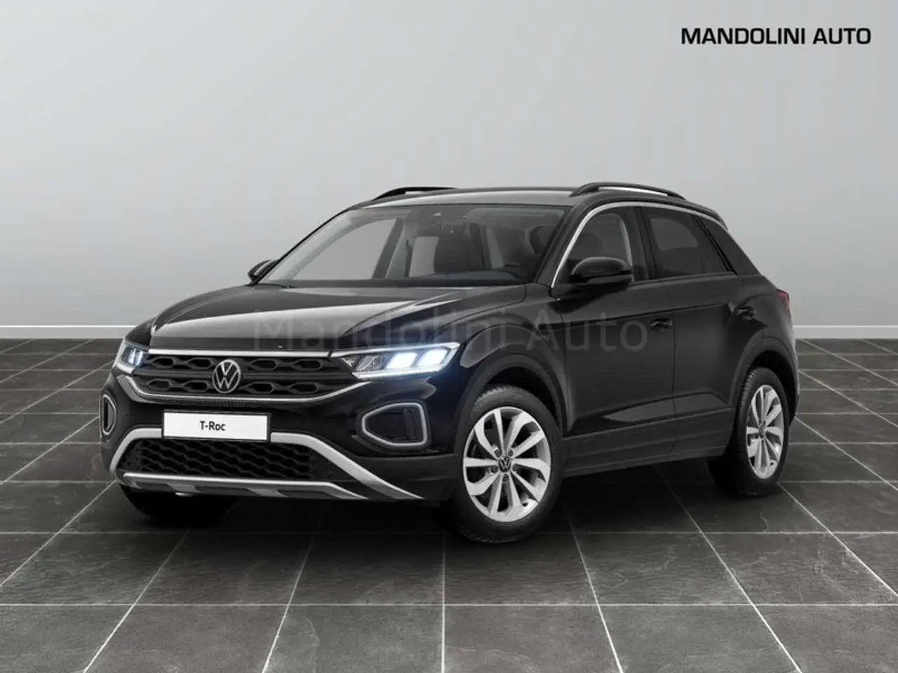 Photo 1 : Volkswagen T-roc 2024 Petrol