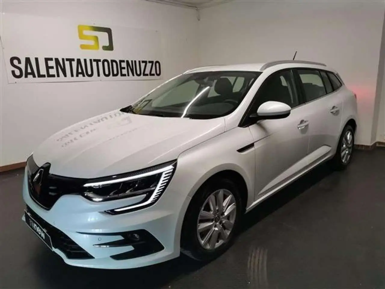 Photo 1 : Renault Megane 2022 Diesel