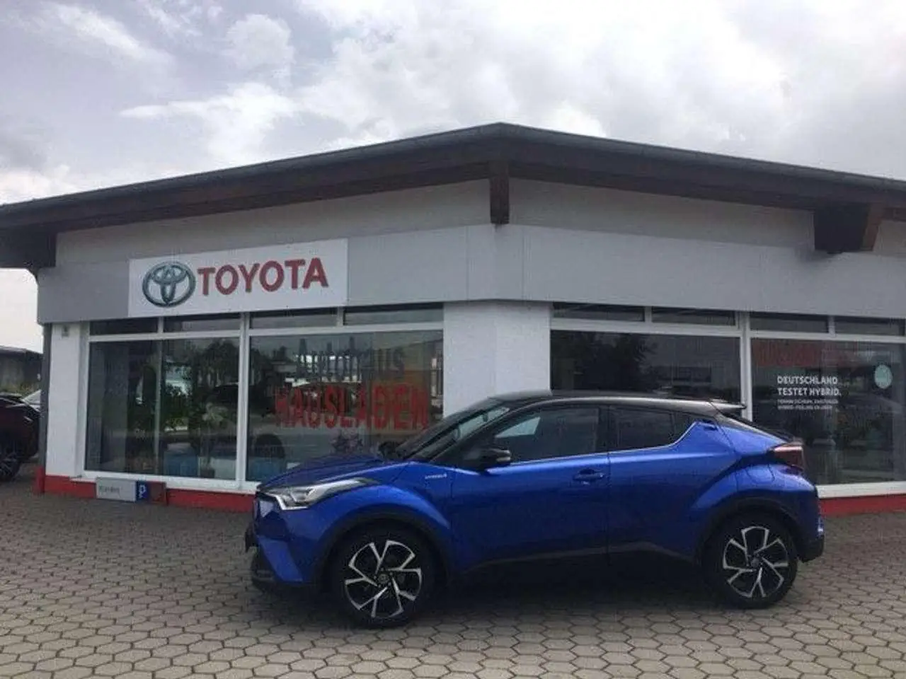 Photo 1 : Toyota C-hr 2018 Hybrid