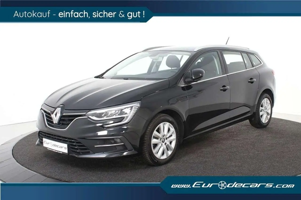 Photo 1 : Renault Megane 2022 Petrol