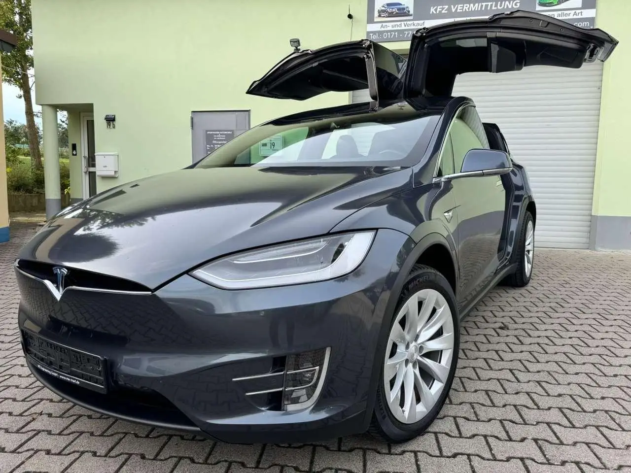 Photo 1 : Tesla Model X 2020 Électrique