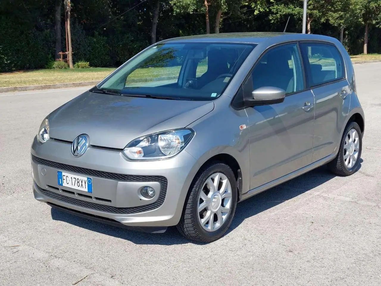 Photo 1 : Volkswagen Up! 2016 Autres