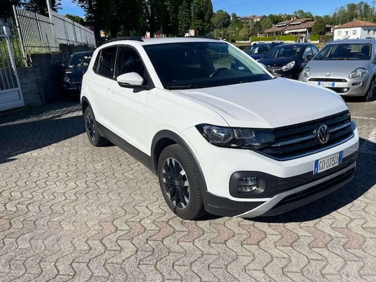 Photo 1 : Volkswagen T-cross 2021 Petrol