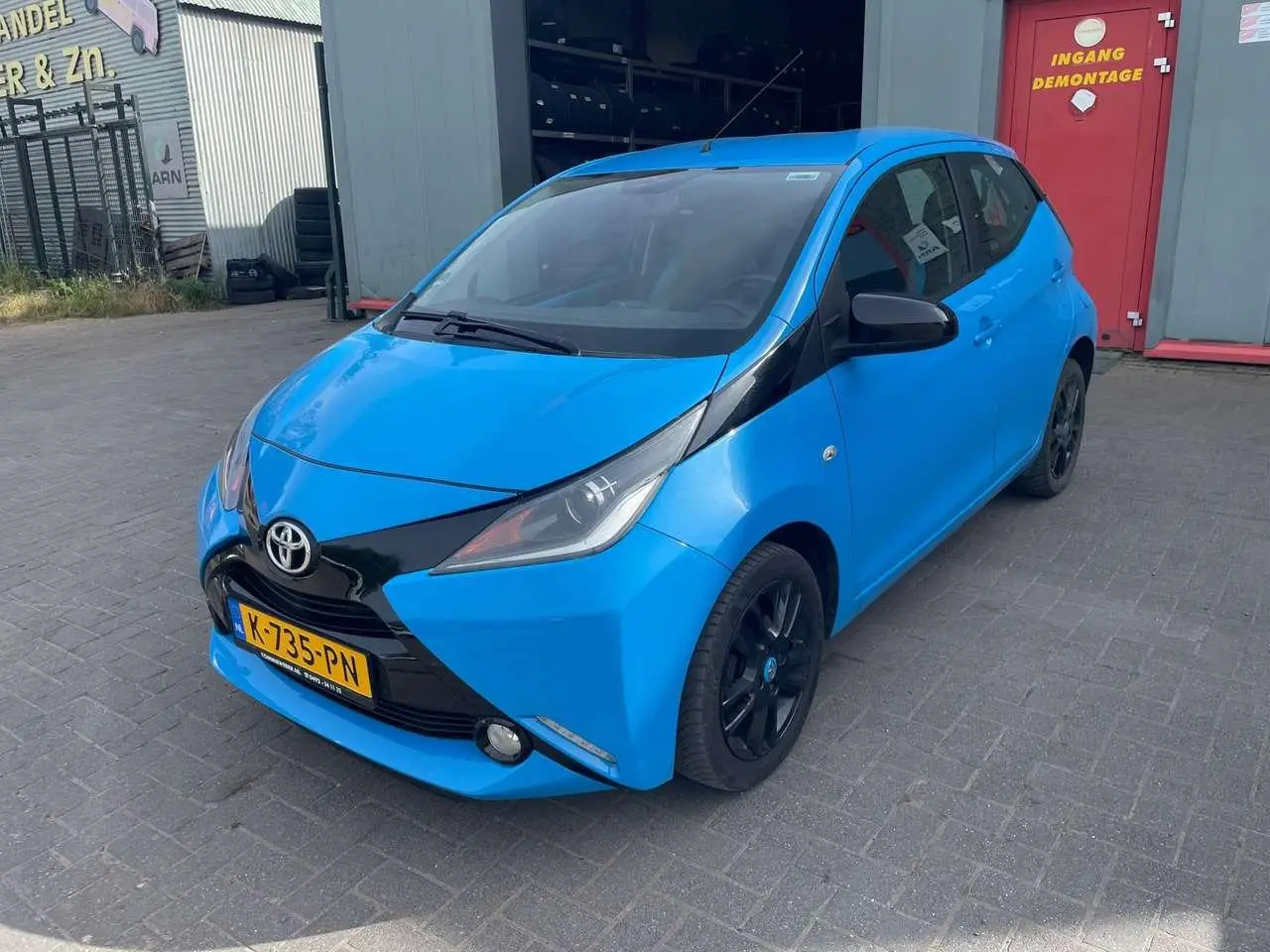 Photo 1 : Toyota Aygo 2015 Petrol