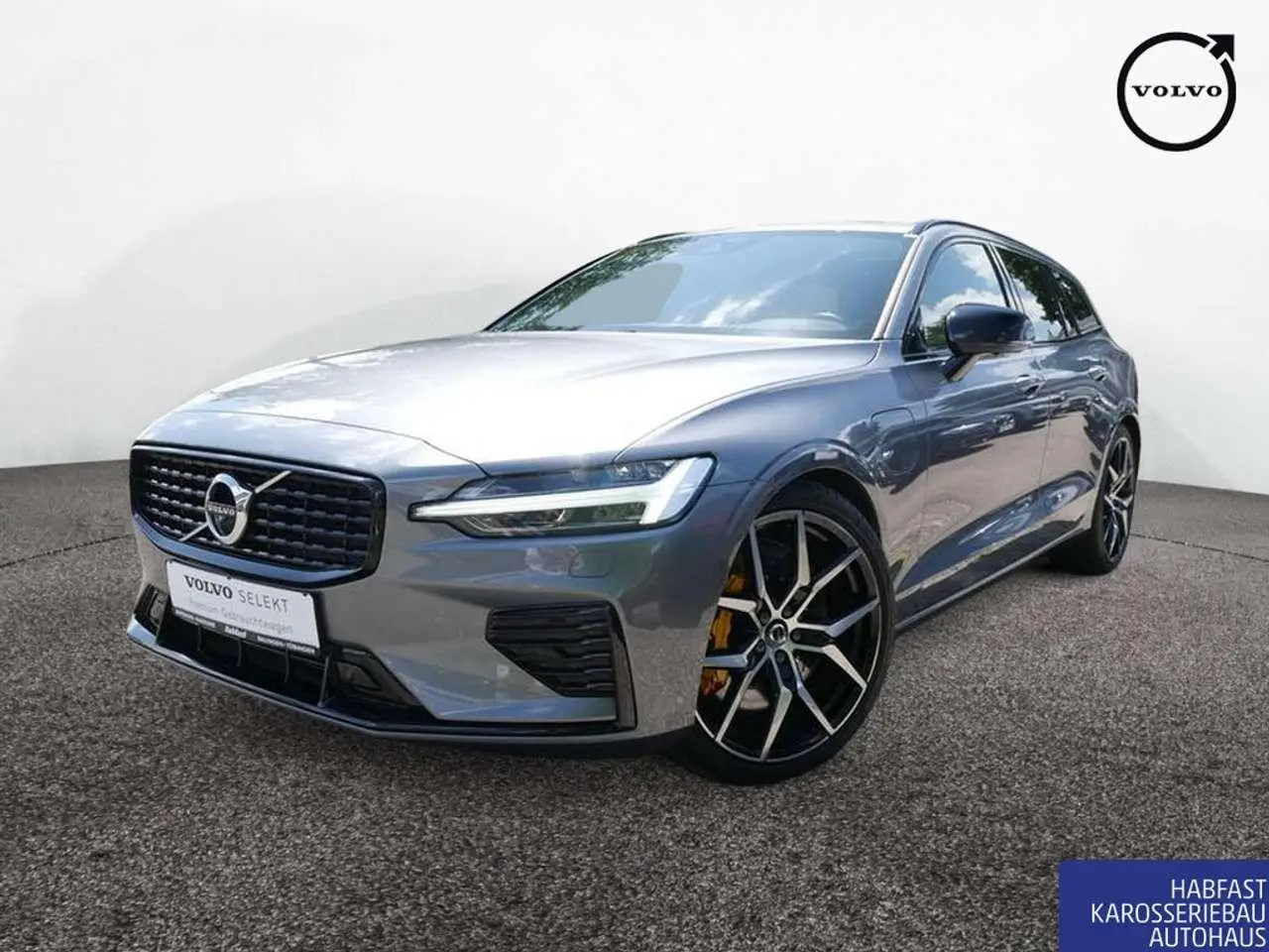 Photo 1 : Volvo V60 2021 Hybride