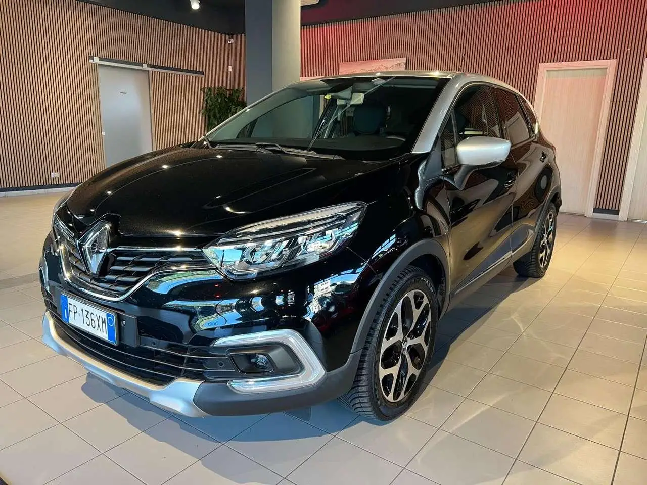 Photo 1 : Renault Captur 2018 Diesel