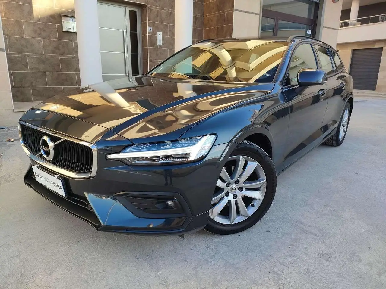 Photo 1 : Volvo V60 2020 Diesel